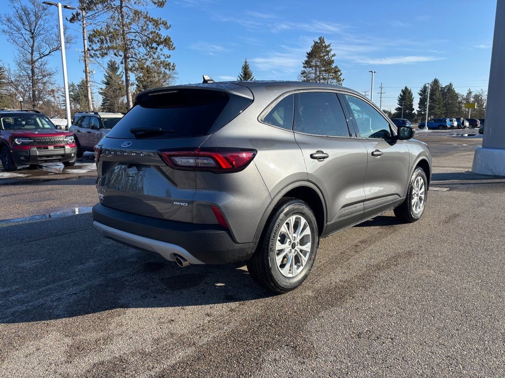 New 2026 Ford Escape Active w/ Tech Pack #1 image 3