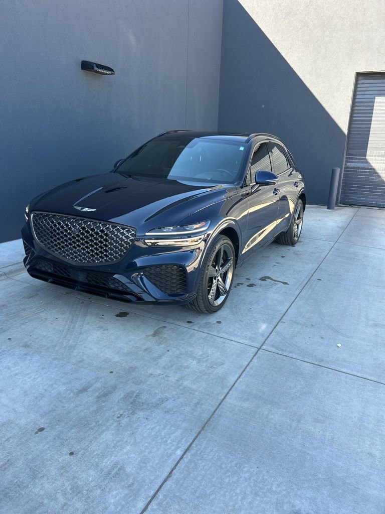 Used 2023 Genesis GV70 3.5T Sport w/ Sport Prestige Package image 1