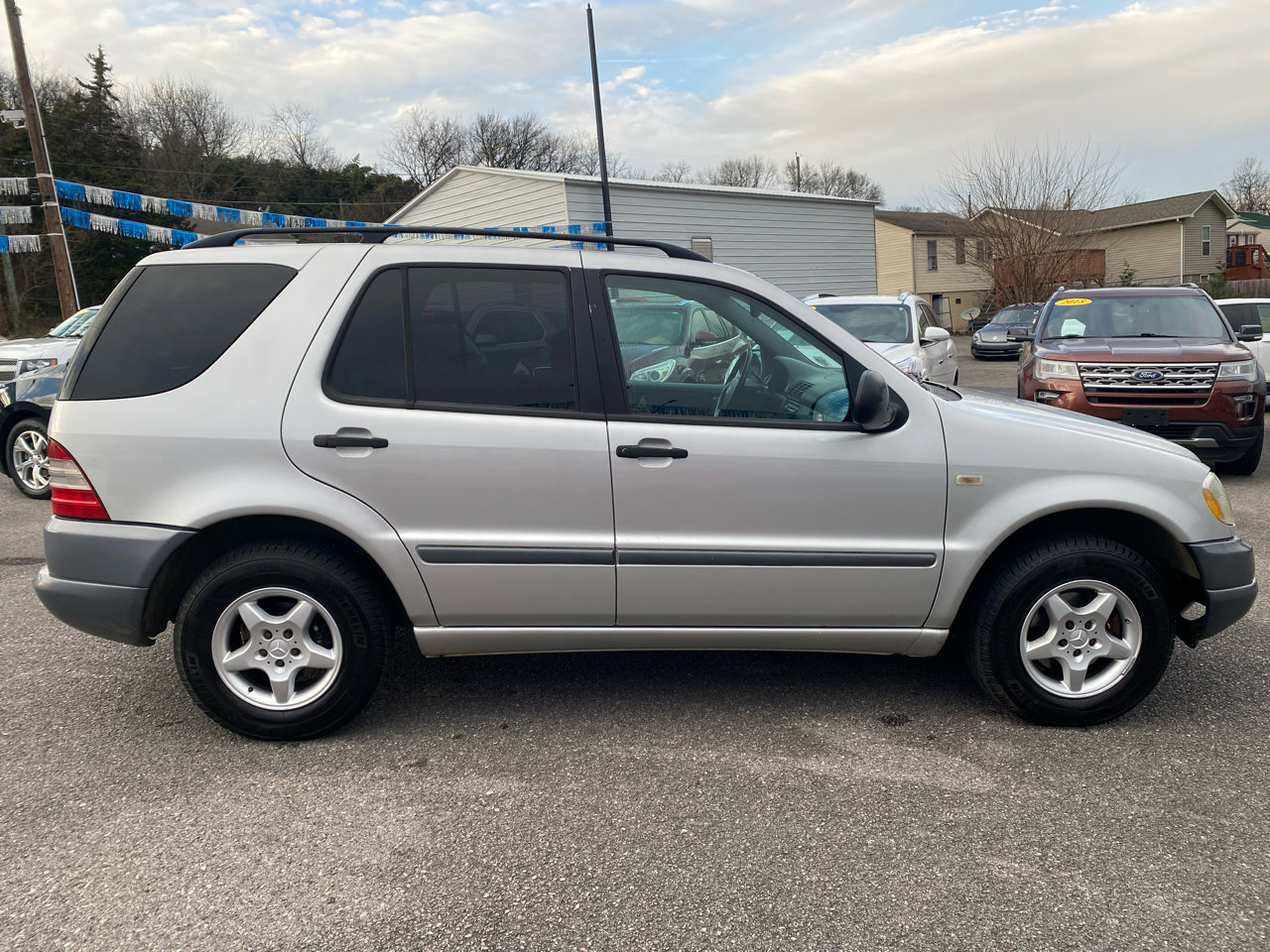 Used 1999 Mercedes-Benz ML 320 4MATIC image 8
