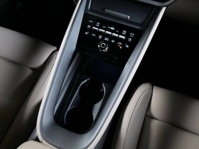 New 2026 Porsche Macan 4S Electric AWD/4WD image 16
