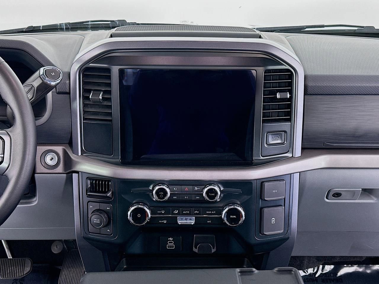 Used 2025 Ford F150 XLT w/ Equipment Group 301A Standard image 13