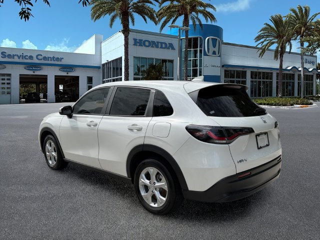 Used 2025 Honda HR-V LX image 6