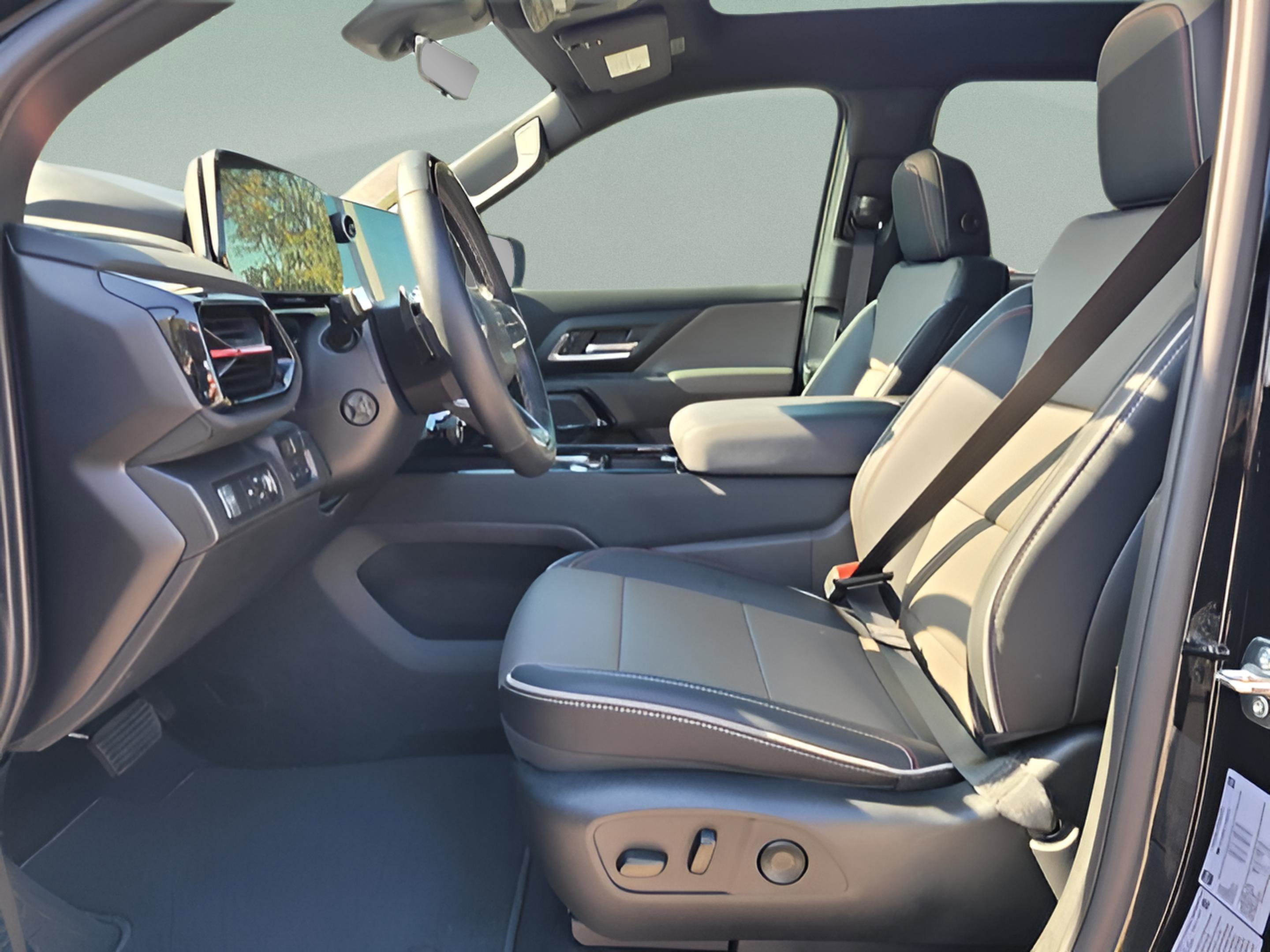 New 2026 Chevrolet Silverado EV Trail Boss image 17