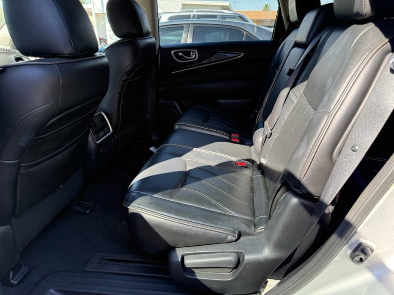 Used 2015 INFINITI QX60 FWD w/ Premium Package image 19