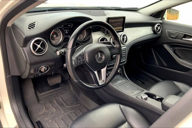 Used 2015 Mercedes-Benz GLA 250 4MATIC image 14