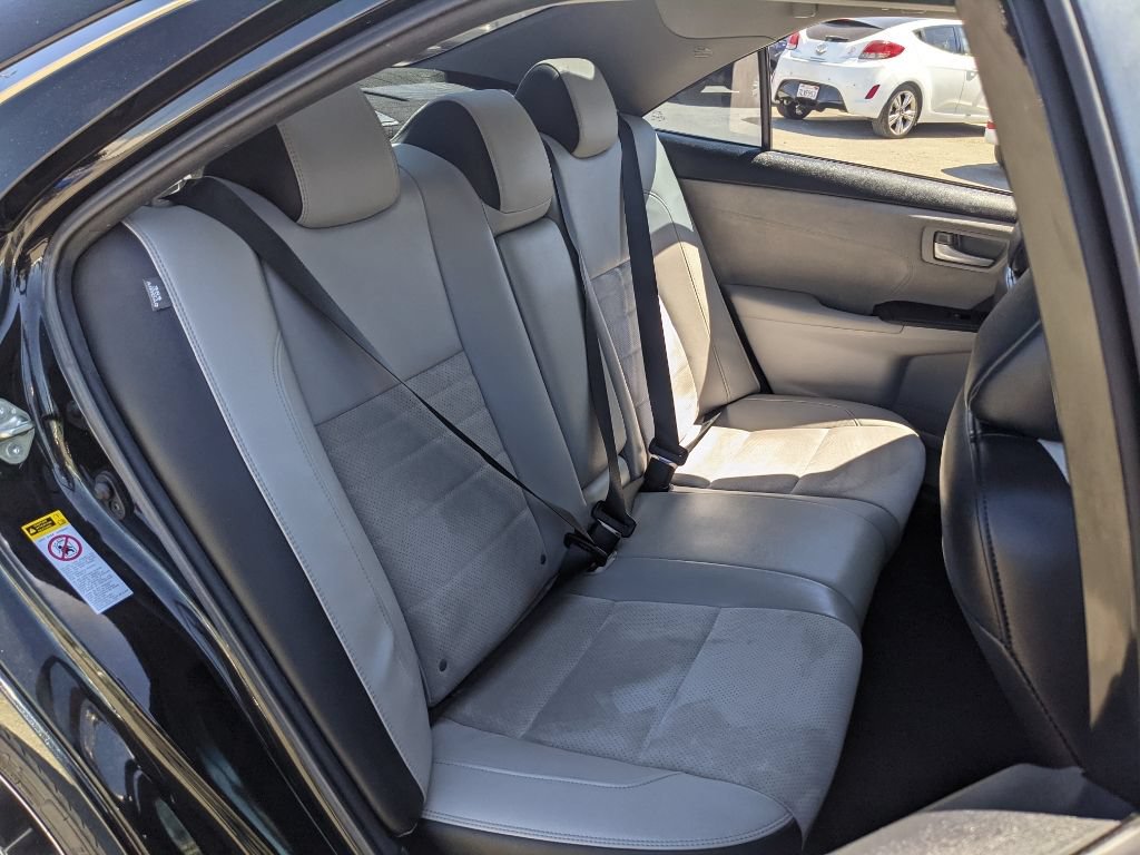 Used 2017 Toyota Camry XSE w/ Protection Package (Q2) FWD image 5