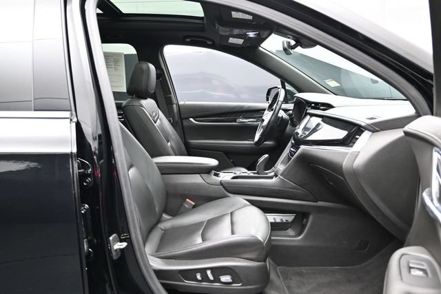Used 2020 Cadillac XT6 Premium Luxury FWD image 35