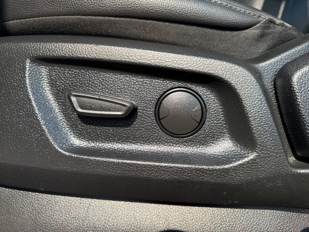 Used 2019 Ford Ranger Lariat w/ Equipment Group 501A Mid image 32