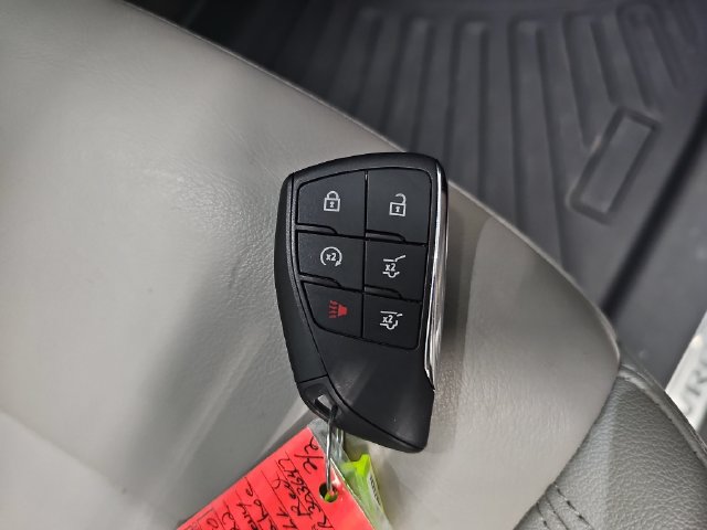 Used 2022 Chevrolet Tahoe LT w/ Luxury Package AWD/4WD image 27