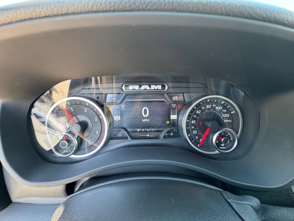 New 2026 RAM 3500 Big Horn AWD/4WD image 24