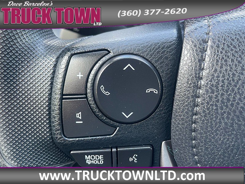 Used 2017 Toyota RAV4 LE w/ All Weather Liner Package AWD/4WD image 22