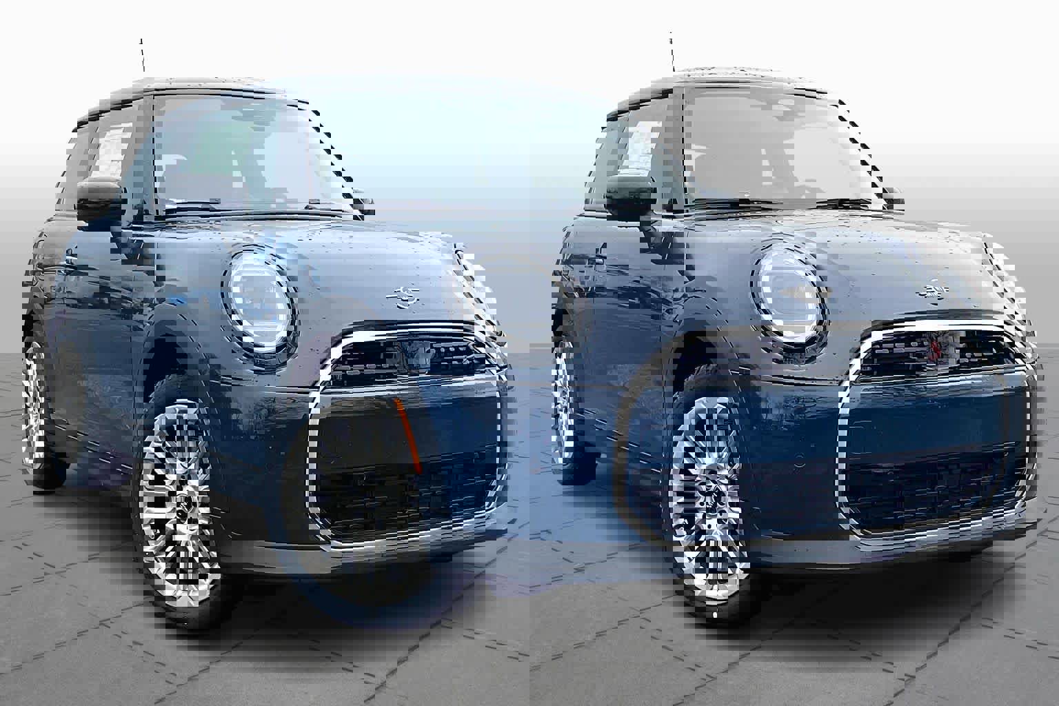 New 2026 MINI Cooper S image 2