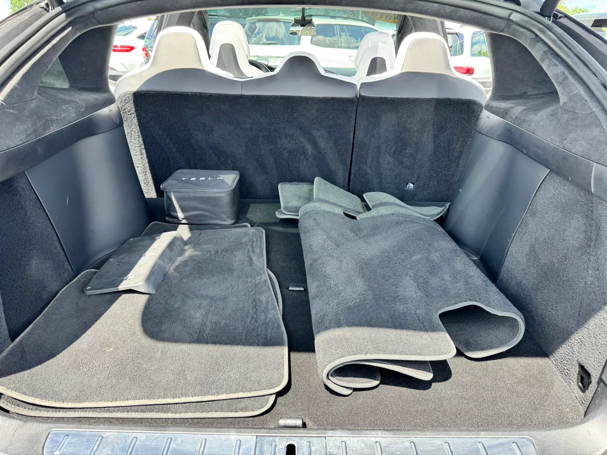 Used 2018 Tesla Model X 100D AWD/4WD image 26
