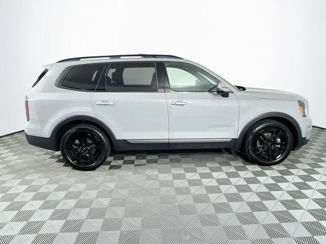 Used 2023 Kia Telluride EX X-Line AWD/4WD image 9