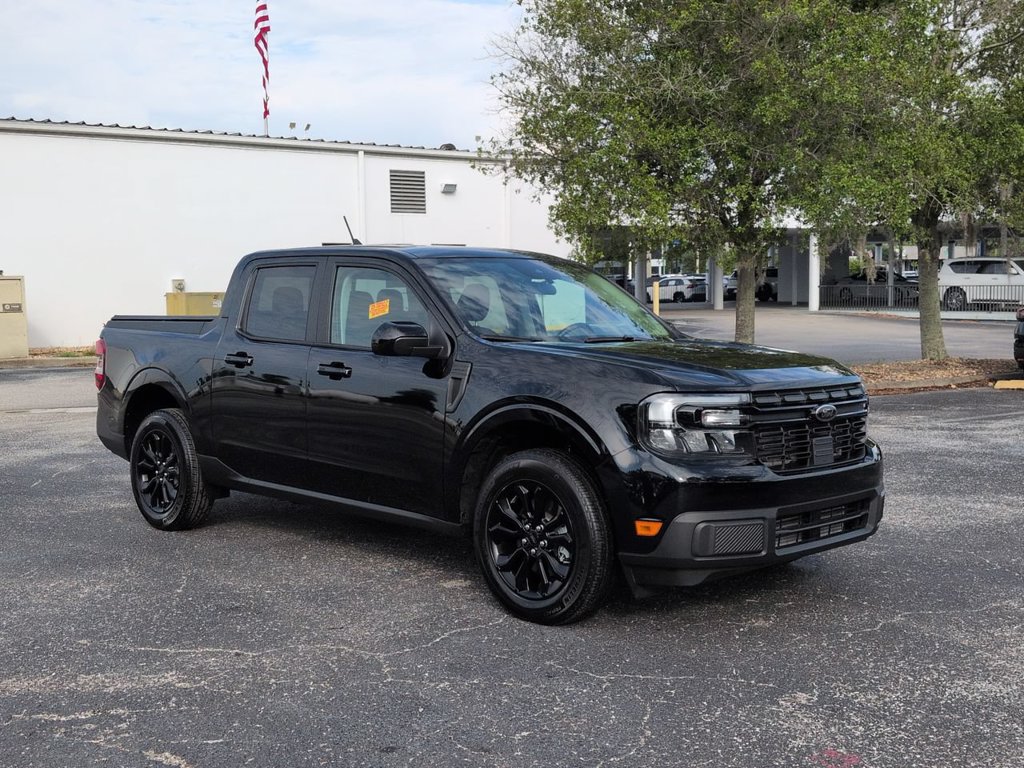 Used 2024 Ford Maverick Lariat w/ Black Appearance Package AWD/4WD image 2