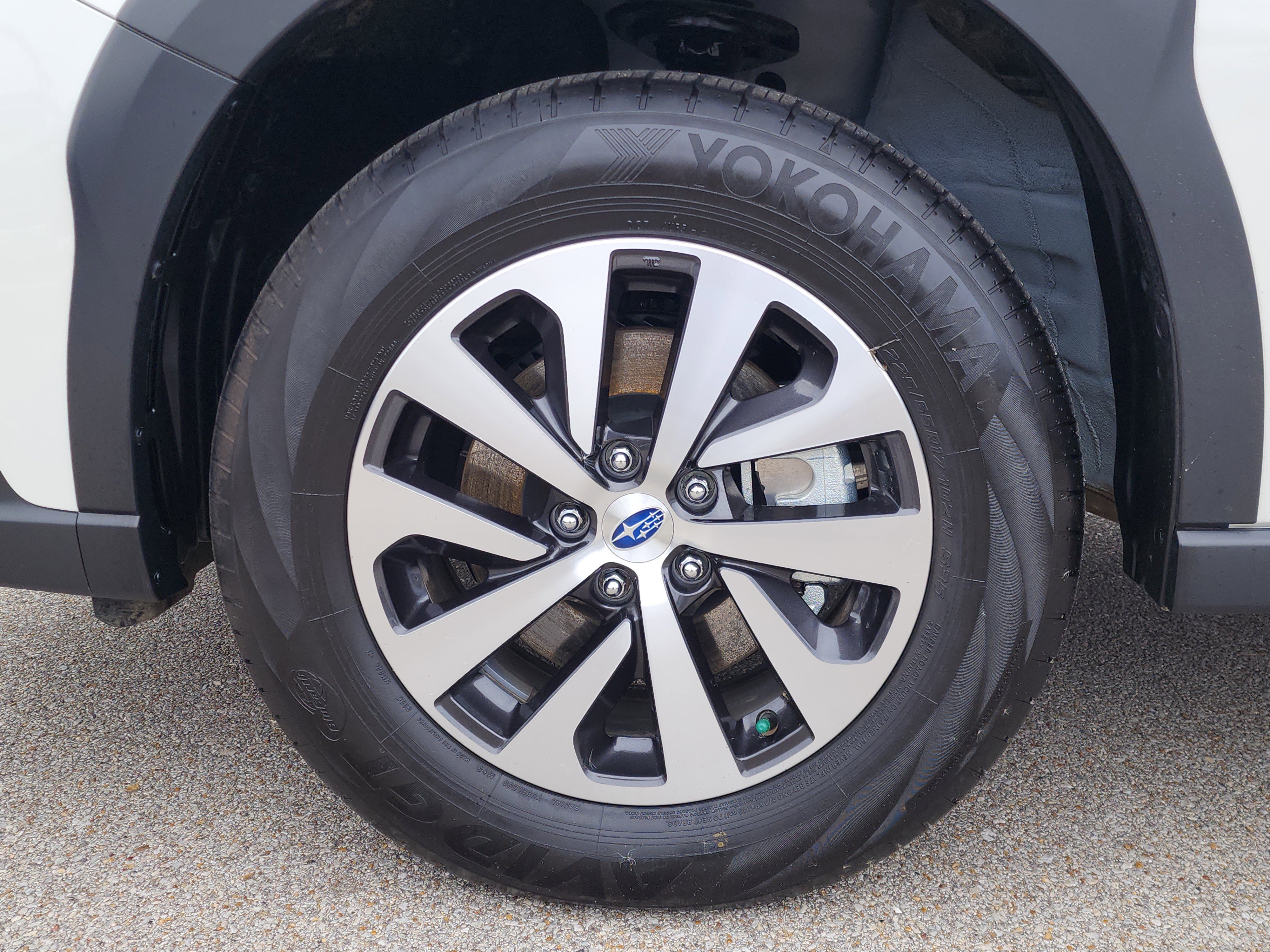 Certified 2025 Subaru Outback Premium w/ Popular Package #1 image 9