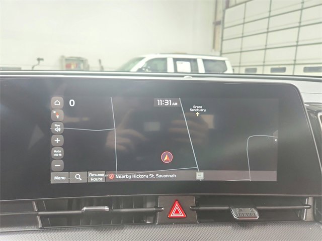 Used 2025 Kia Sportage SX image 30