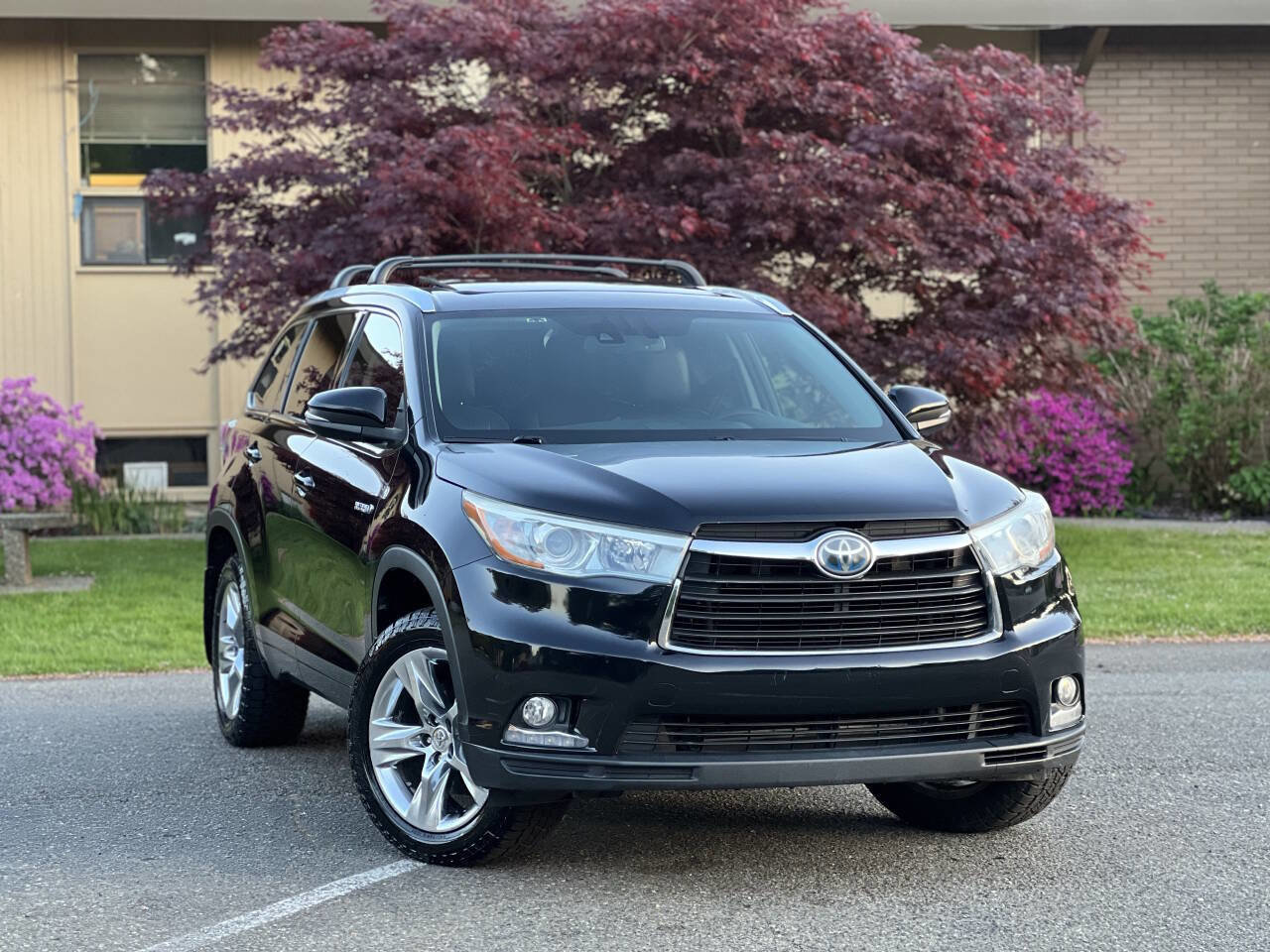 Used 2014 Toyota Highlander Limited Platinum AWD/4WD image 1