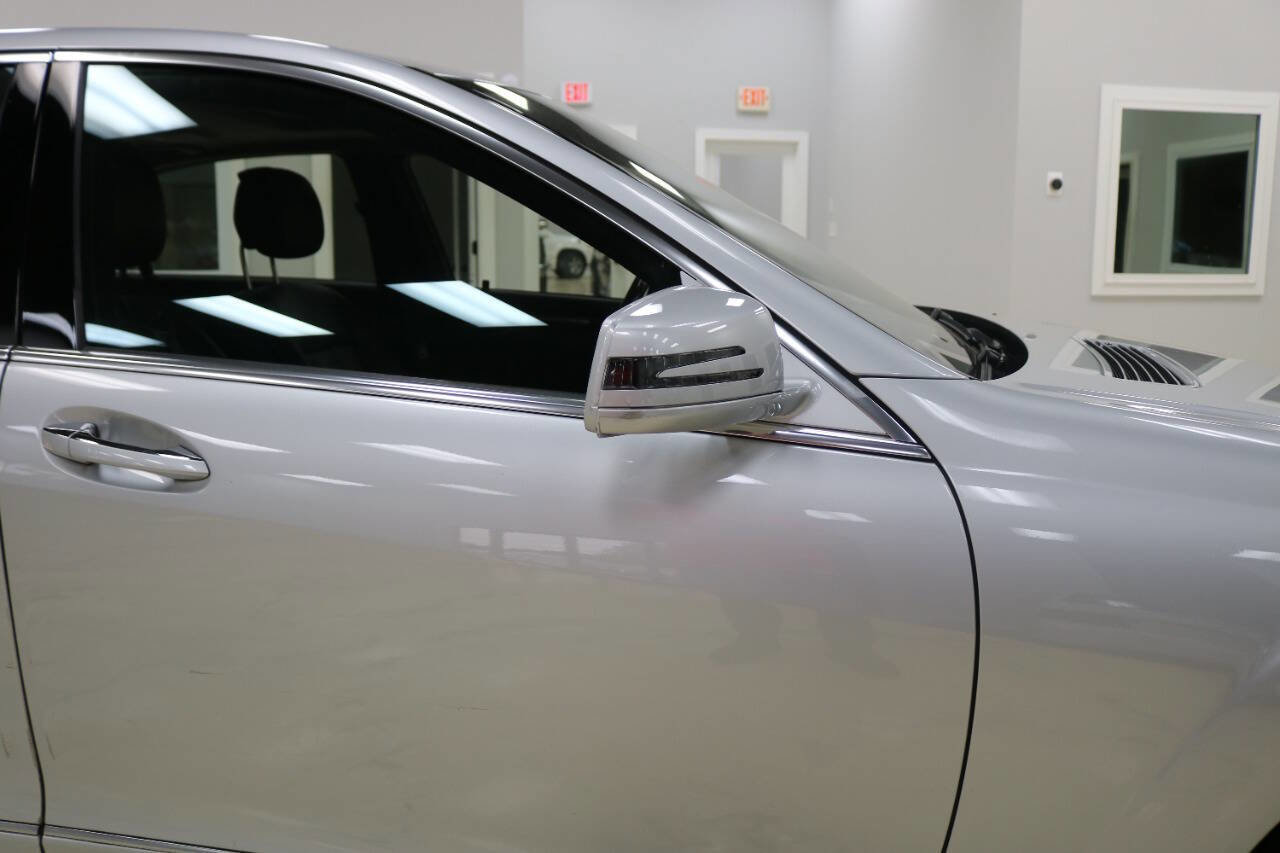 Used 2013 Mercedes-Benz S 550 4MATIC image 44