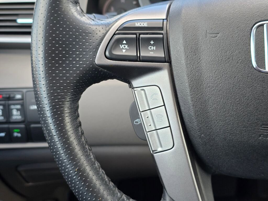 Used 2014 Honda Odyssey Touring image 23