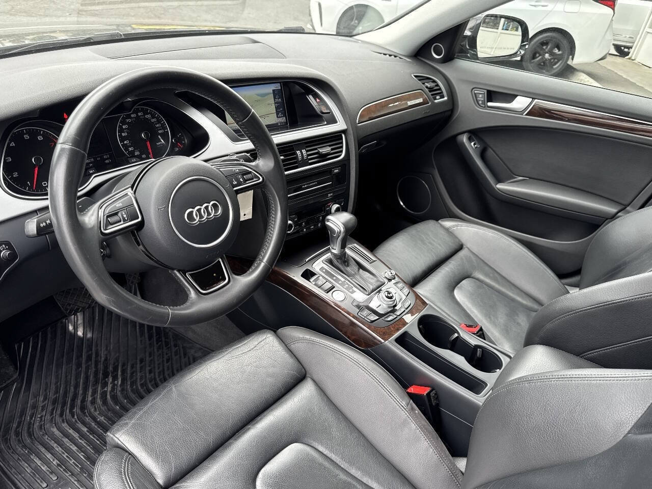 Used 2016 Audi A4 2.0T Premium Plus w/ Technology Package AWD/4WD image 30