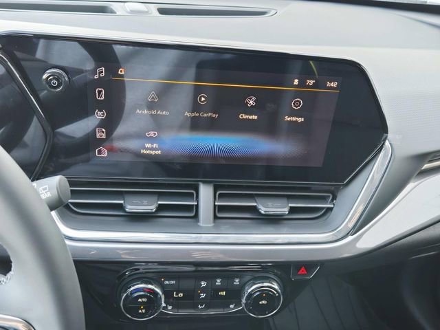 New 2026 Chevrolet Trax ACTIV w/ Driver Confidence Package FWD image 17
