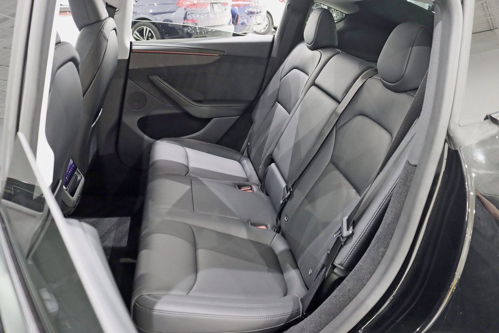 Used 2026 Tesla Model Y AWD image 28