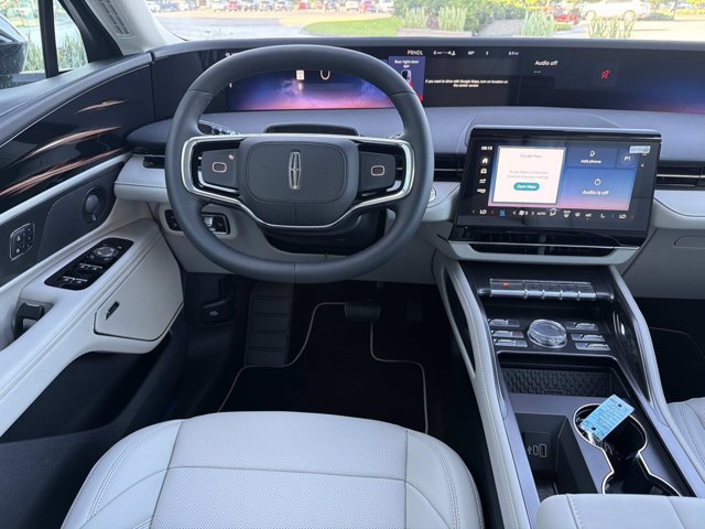 New 2026 Lincoln Nautilus Premier w/ Equipment Group 102A AWD/4WD image 25