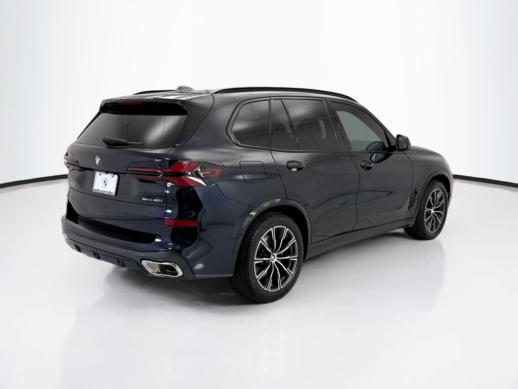 Certified 2024 BMW X5 sDrive40i w/ M Sport Package RWD image 5