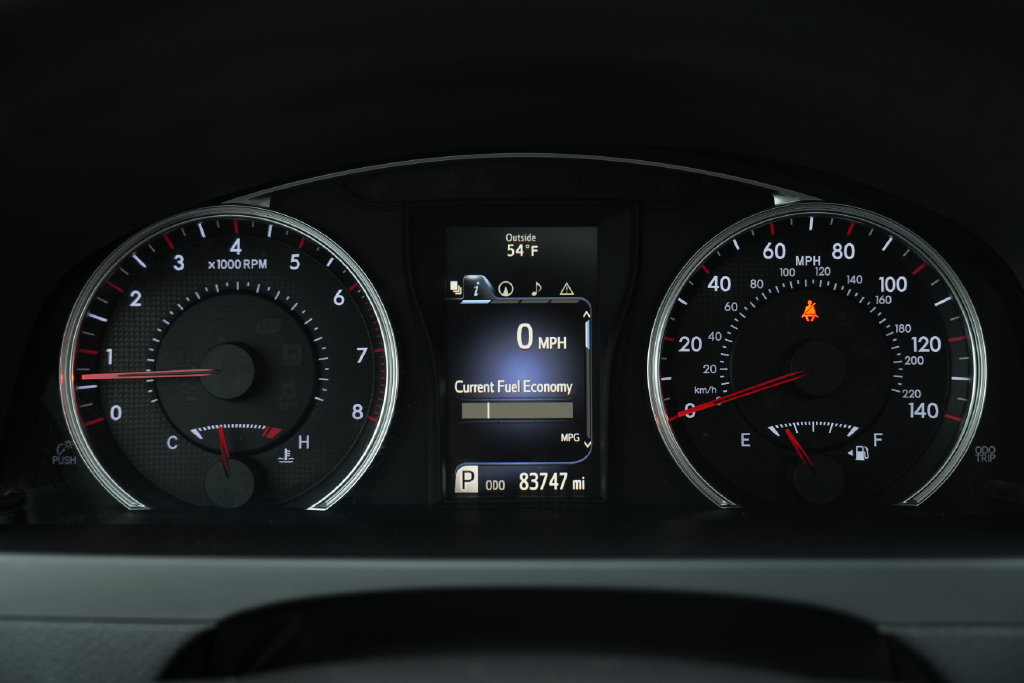 Used 2015 Toyota Camry XSE FWD image 47