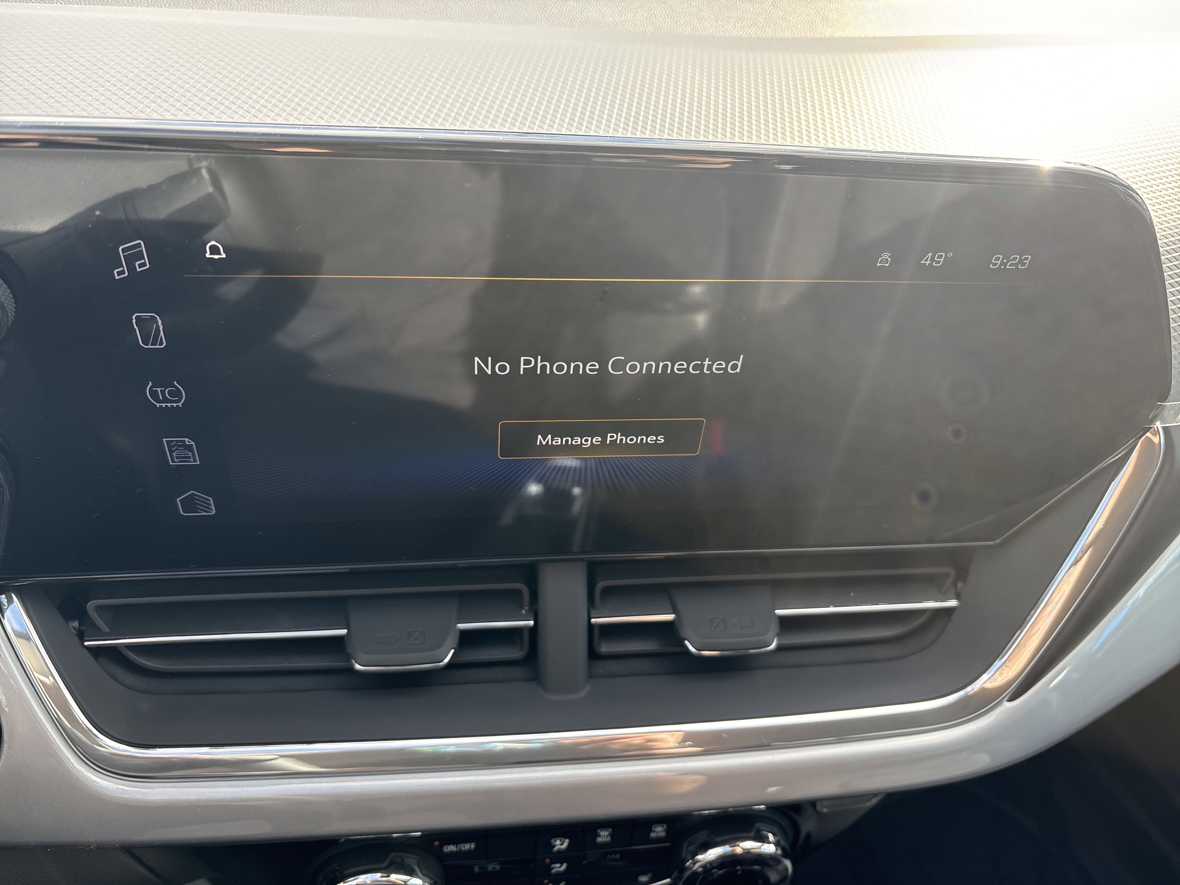 New 2026 Chevrolet Trax LT w/ Driver Confidence Package FWD image 21