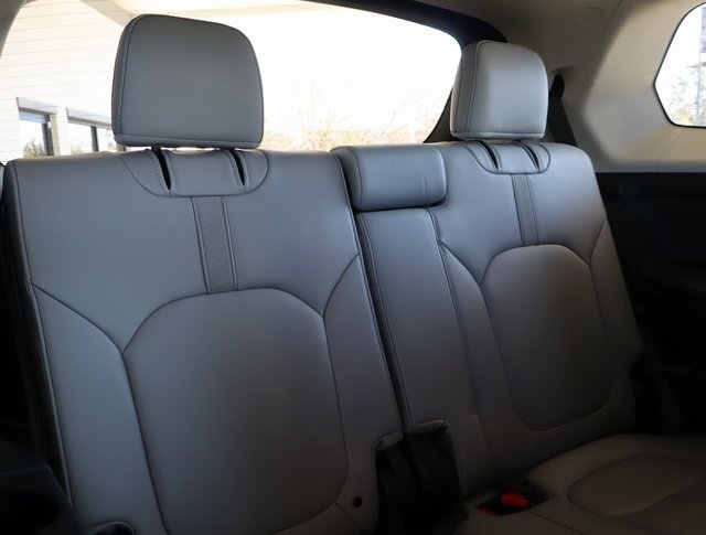 Used 2025 Honda Pilot EX-L image 45