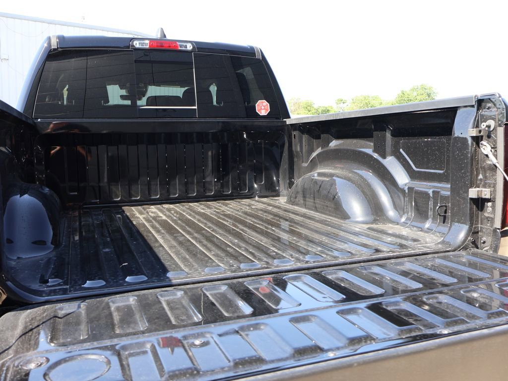New 2026 RAM 1500 Classic Warlock AWD/4WD image 15