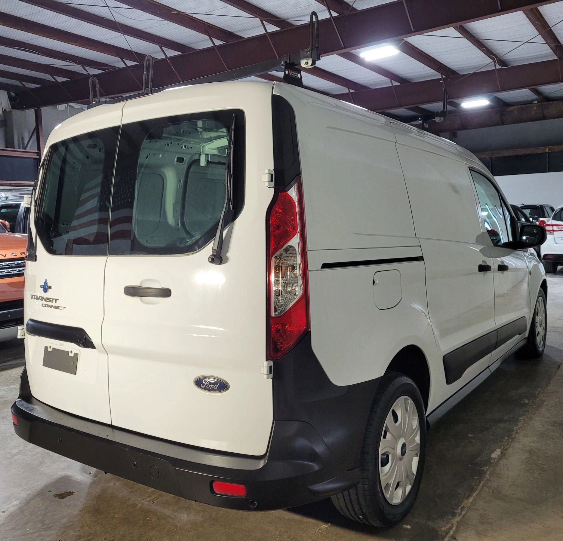 Used 2022 Ford Transit Connect XL image 7