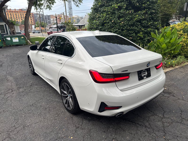 Used 2020 BMW 330i xDrive Sedan w/ Driving Assistance Package AWD/4WD image 4