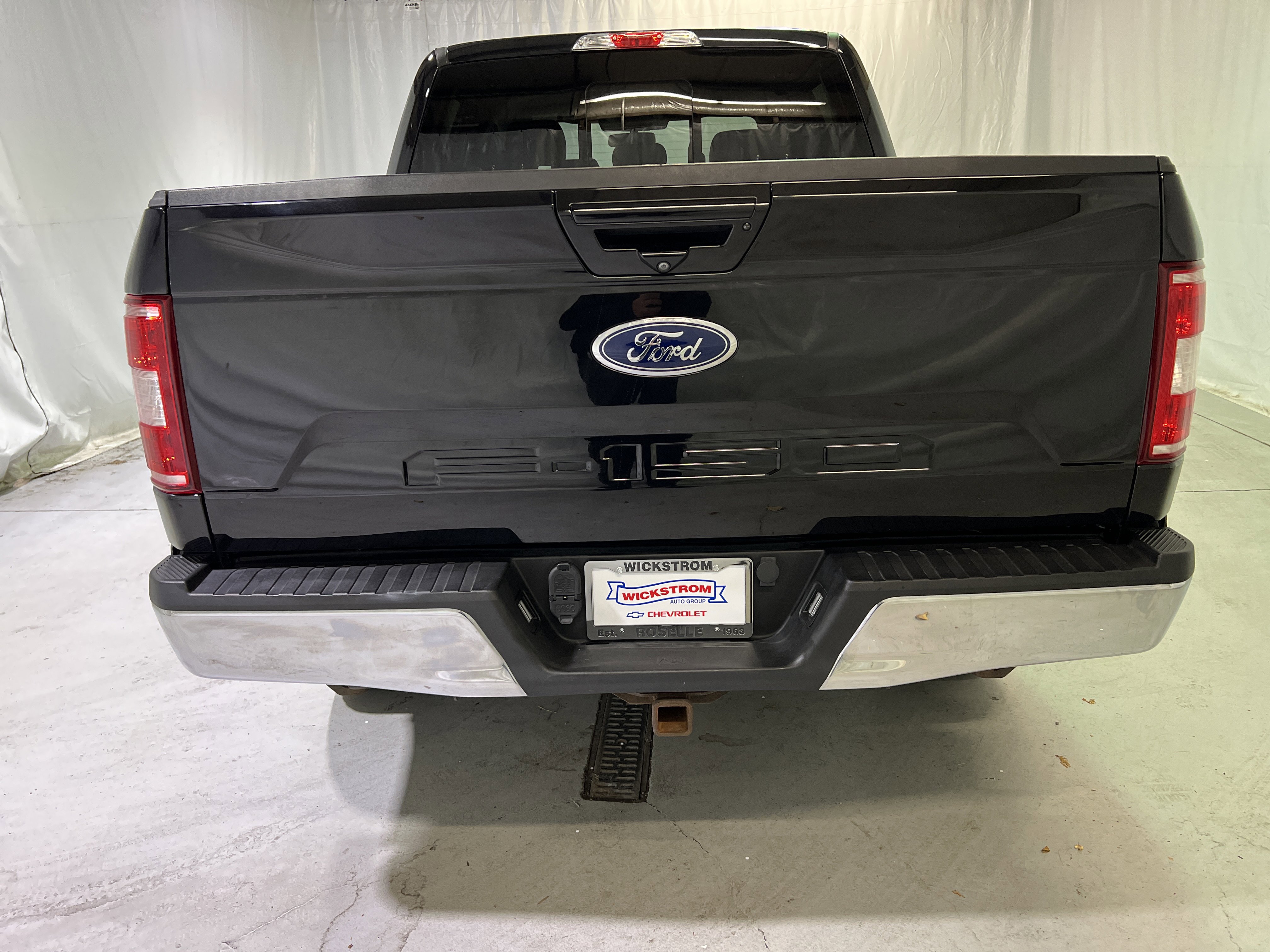 Used 2019 Ford F150 Lariat image 9