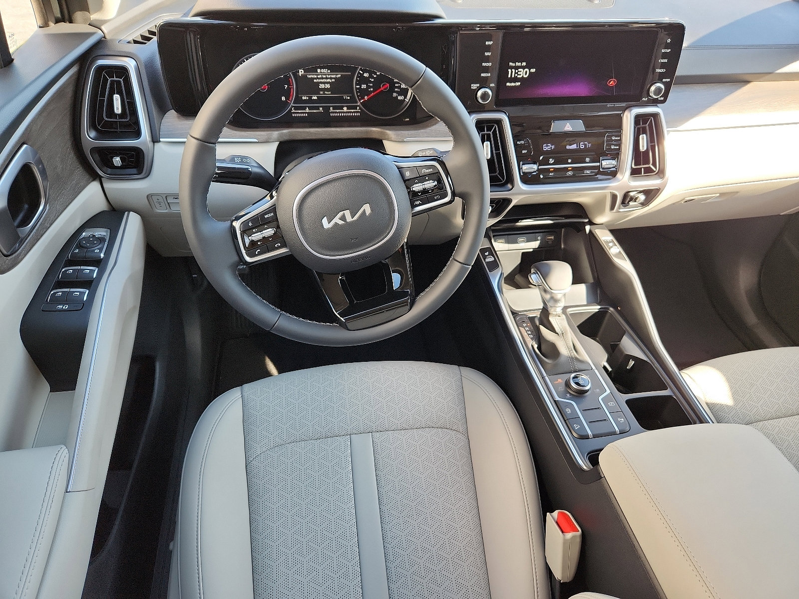 New 2023 Kia Sportage EX image 8