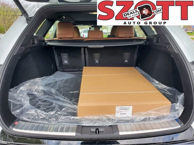 New 2026 Toyota Crown Signia AWD/4WD image 1