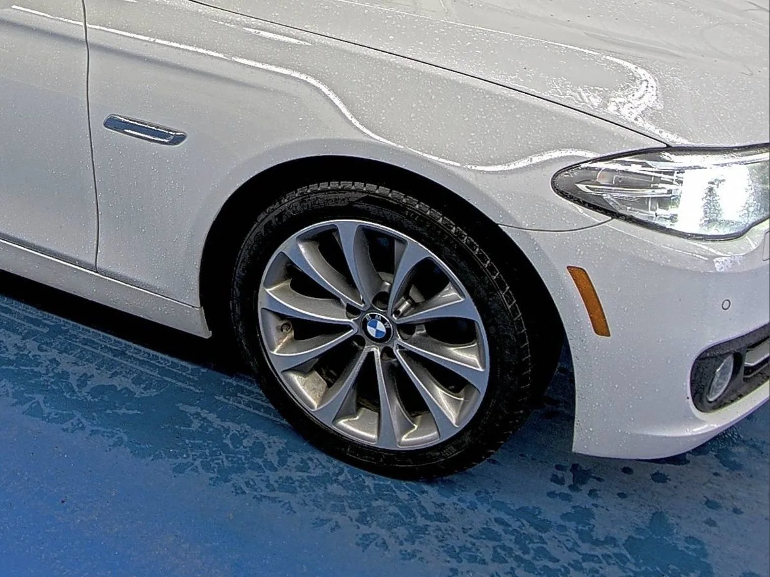 Used 2016 BMW 528i xDrive Sedan AWD/4WD image 10