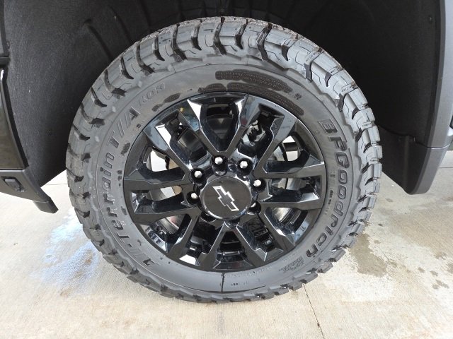 New 2025 Chevrolet Silverado 3500 LTZ w/ Trail Boss Package image 77