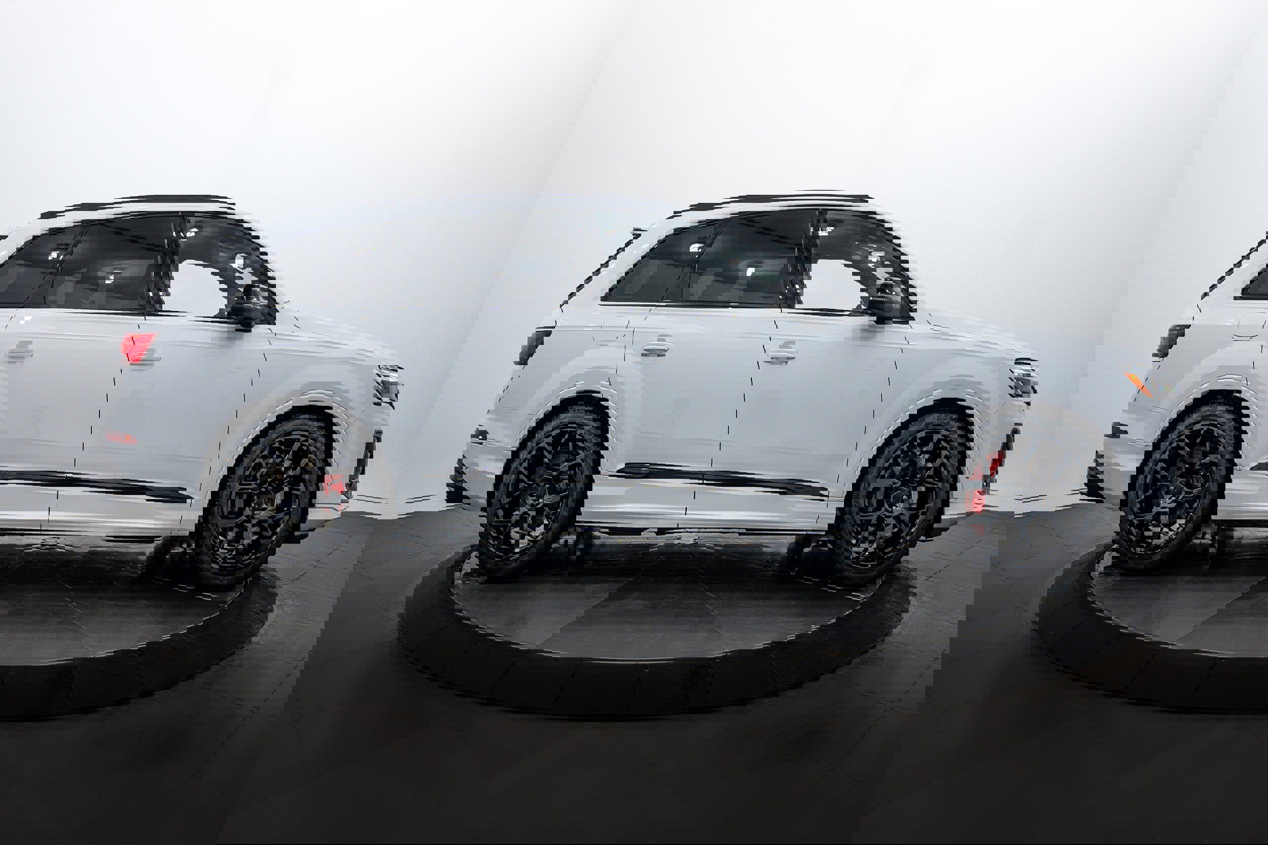 New 2026 Audi SQ7 Prestige image 3