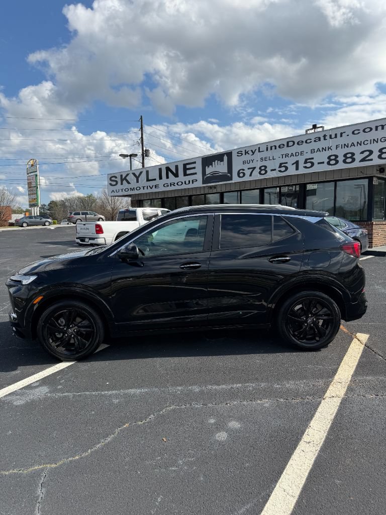 Used 2024 Buick Encore GX Sport Touring FWD image 8