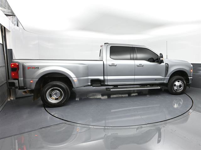 Used 2024 Ford F350 Lariat image 25
