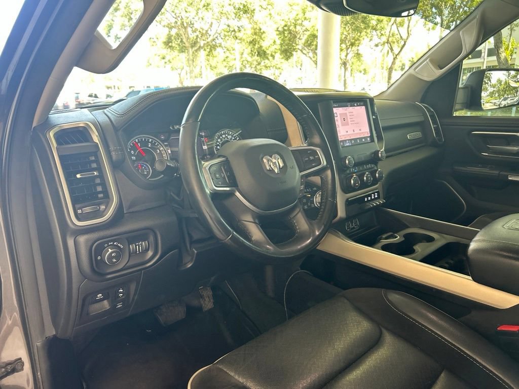 Used 2022 RAM 1500 Laramie AWD/4WD image 7