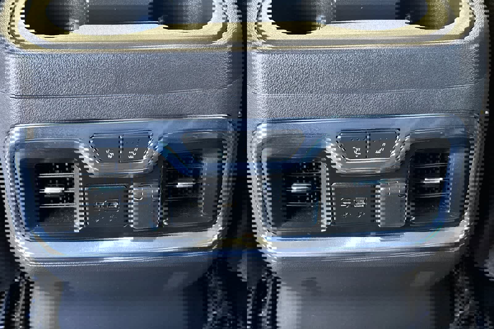 Used 2021 Chevrolet Silverado 1500 LTZ image 14