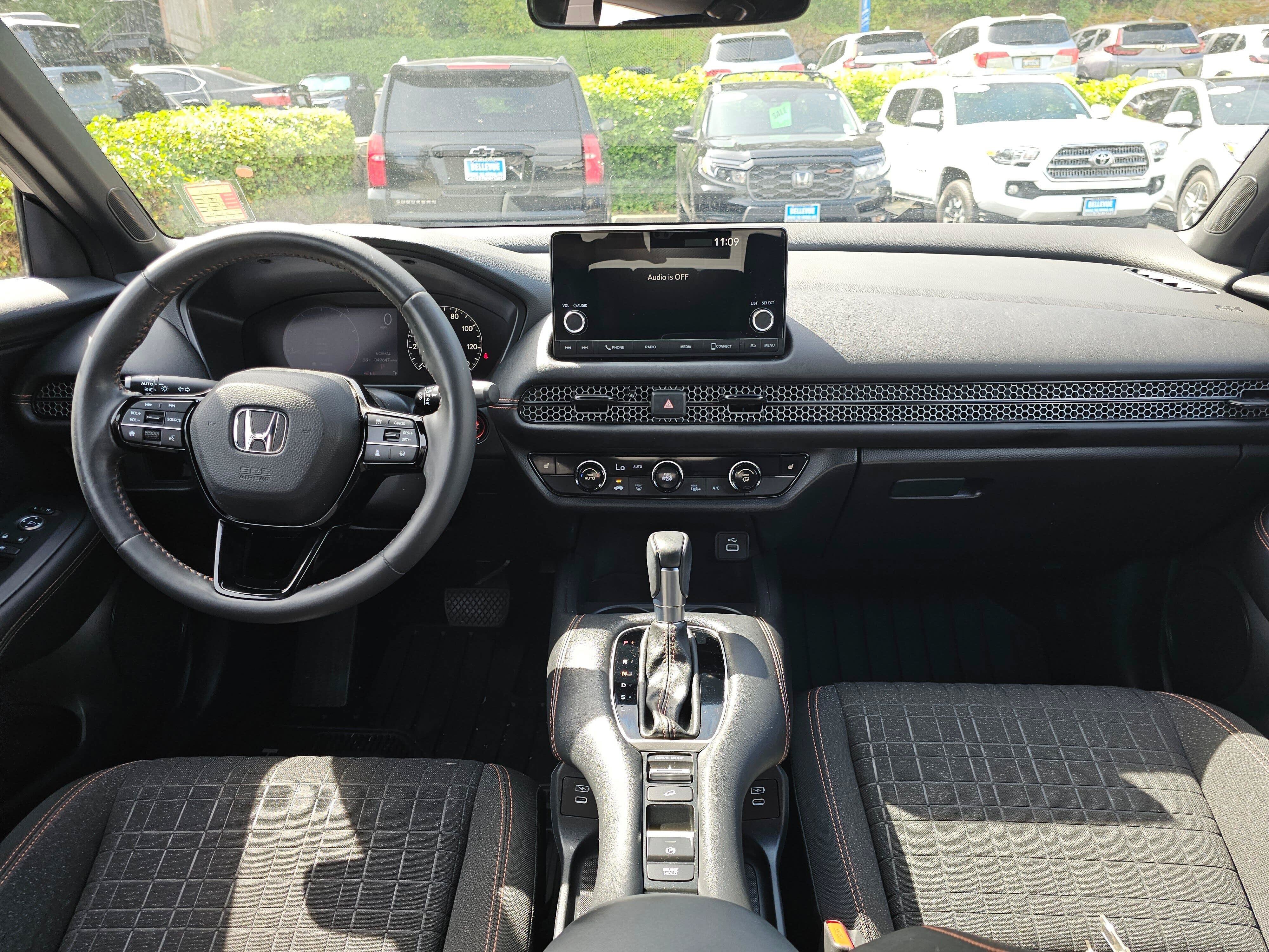 Used 2024 Honda HR-V Sport image 22