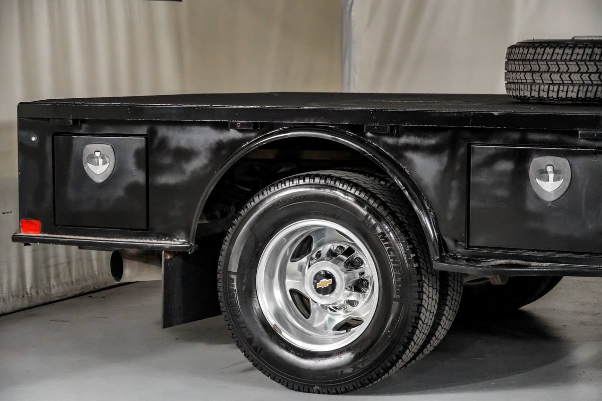 Used 2019 Chevrolet Silverado 3500 LT w/ LT Convenience Package AWD/4WD image 6