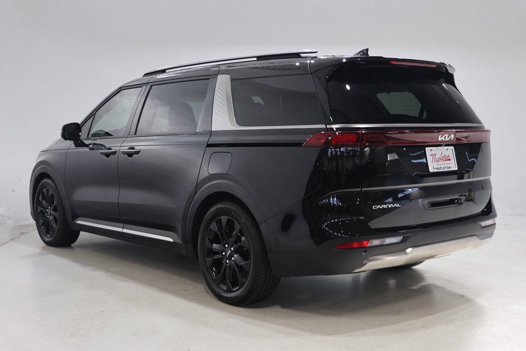 Used 2023 Kia Carnival SX Prestige FWD image 6