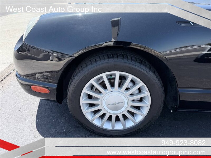 Used 2004 Ford Thunderbird RWD image 18