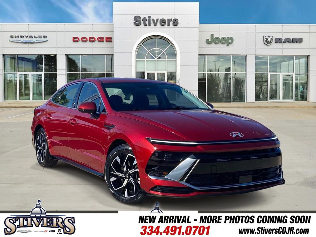 Used 2025 Hyundai Sonata SEL image 1